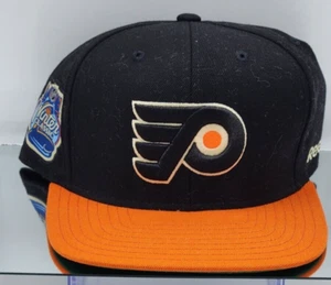 Philadelphia Flyers NHL Reebok Invierno Clásico Snapback Gorra Gorra Negra Naranja NUEVO - Imagen 1 de 9
