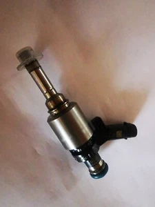 Tiguan Einspritzdüse Einspritzventil VW 06H906036 G  vergl Bosch 0 261 500 01 A  - Bild 1 von 7