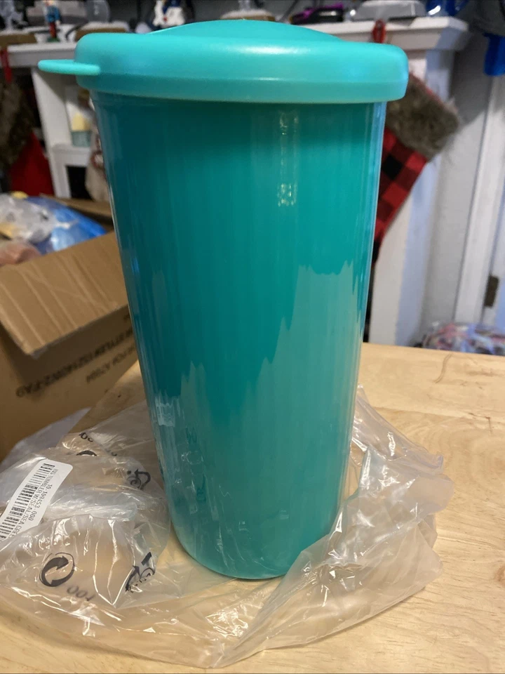 Vintage TUPPERWARE Insulated Blue Tumbler 3329A-4 Lid No Straw Seal Lid