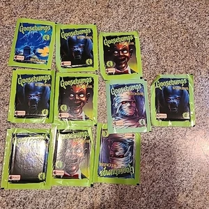 Vintage rare hard-to-find Goosebumps sticker One Random packet 1996 (Y9) - Picture 1 of 2