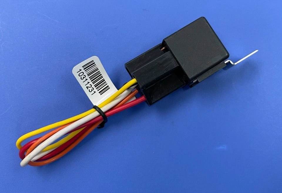 Universal Audiovox Código Alarma Coche Arrancador Kill Relé con Enchufe Diodo y Arnés Foto 1 de 3