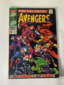 Prima apparizione di SCARLET CENTURION Avengers Annual 2 Kang - Foto 1 di 12