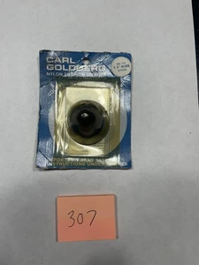 VINTAGE R/C CARL GOLDBERG 1 1/2" NYLON SNAP - ON SPINNER #114 BLACK - Picture 1 of 4