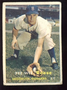 1957 Topps Baseball Card #30 HOFER Pee Wee Reese - Picture 1 of 1