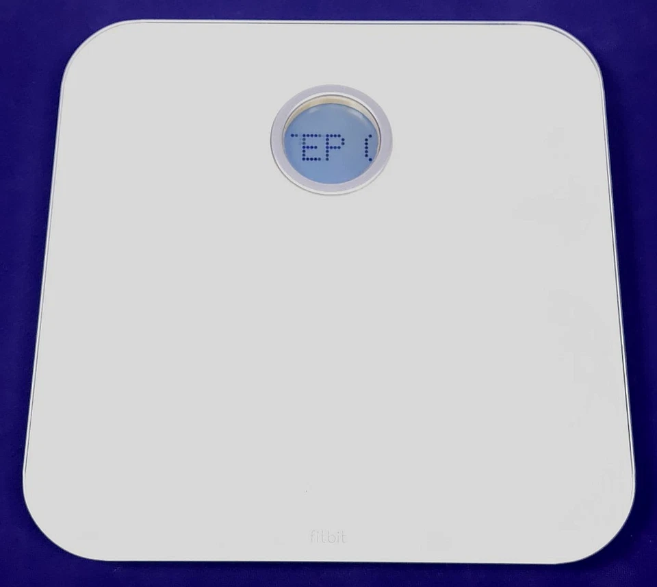 Báscula inteligente Fitbit Aria Wi-Fi inalámbrica baño IMC fitness FB201W blanca probada Foto 1 de 4