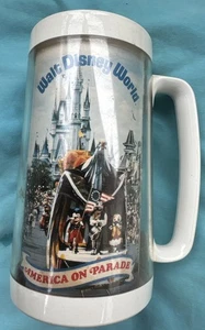 Vintage 1976 Walt Disney World Bicentennial America On Parade Thermo Serv Mug - Picture 1 of 6