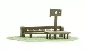 Dapol OO/HO Scale Village Stocks Modellbausatz - C073 - Bild 1 von 1