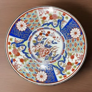 Imari Ware ✨Japan Vintage 6.5 Decorative Plate Flowers MultiColor Design - Picture 1 of 3
