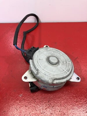 INFINITI Q50 Q60 2014-2021 RADIADOR DELANTERO IZQUIERDO VENTILADOR MOTOR 3.0t 3.7 3.5 G1 Foto 1 de 4