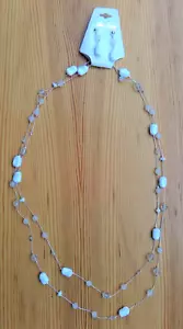 Set 2 pezzi collana 2 fili perline bianche e orecchini abbinati goccia 18" grossa - Foto 1 di 6