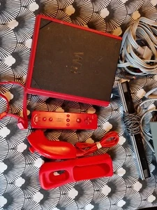 Nintendo Wii Mini Console RVL-201 Red Gaming Console Complete - Picture 1 of 5