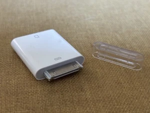 Genuine Apple 30-Pin SD Card Reader Camera Connector A1362 - Picture 1 of 4