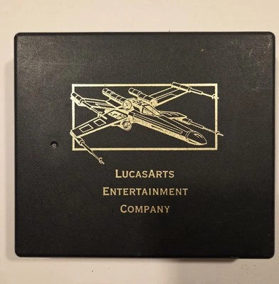 Juego de 5 discos Lucas Arts Entertainment Company Star Wars PC 1997. Foto 1 de 4