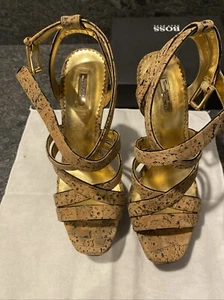 Women’s Size 8 Report Signature Heels Sold With Box And Dust Bag - Picture 1 of 7