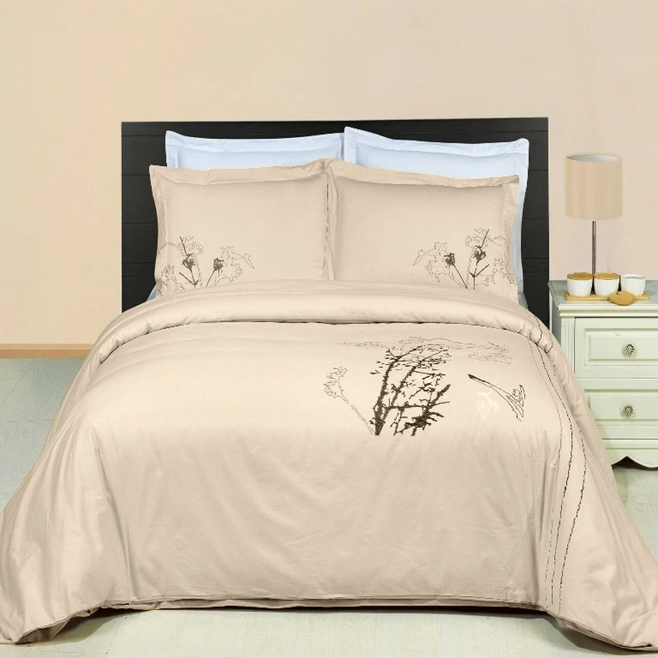 Elegant Stylish Katella Embroidered Combed Cotton 3-Piece Duvet Cover Set 300 TC - Image 1 of 1
