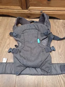Flip Advanced 4-in-1 Gepäckträger grau - ergonomisch, wandelbar, Face-In und Face-Out - Bild 1 von 11