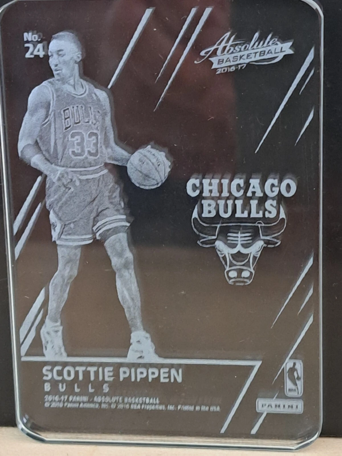2016-17 PANINI ABSOLUTE GLASS CLEAR VISION SCOTTIE PIPPEN BASE INSERT RARE BULLS