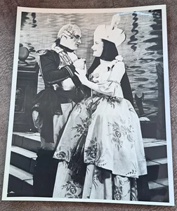 10 x 8 Photo D`Oyly Carte Gilbert & Sullivan Henry Goodier Margaret Mitchell - Foto 1 di 2