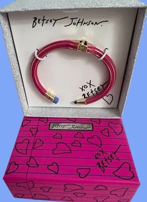 Pulsera Betsey Johnson Rosa Lápiz Bisagras Puño Con Caja Nueva Con Etiquetas Foto 1 de 4