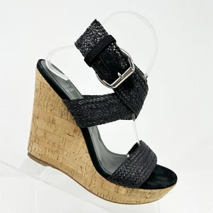Sandalias de cuña Stuart Weitzman tejidas negras con correa envolvente al tobillo talla 8,5 M - Imagen 1 de 13
