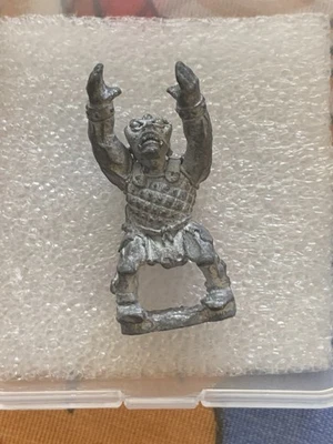 Vintage Ral Partha D&D 25mm Figure AFM? Guy With Mohawk Punk Rocker - Image 1 of 4