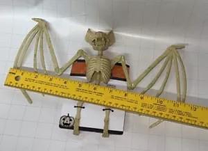 Gefälschte Vampirfledermaus Skelett Halloween Dekoration Gothic - Bild 1 von 8