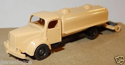 WIKING HO 1/87 MB MERCEDES L 5000 Camion Pulizia BALAYEUSE 1961 SPRENGWAGEN - Immagine 1 di 3
