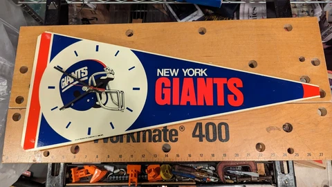 New Yorks Giants Quartz Movement Pennant Clock P and K Products 1988 Cover