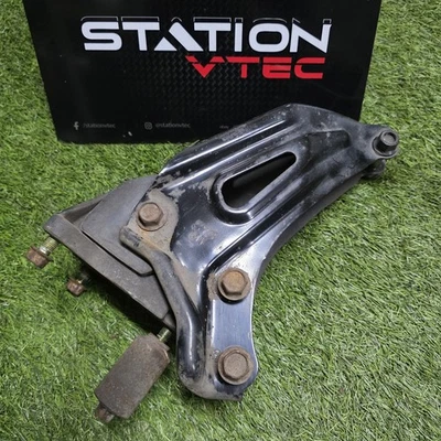 HONDA K20 REAR GEARBOX MOUNT BRACKET AND BOLTS CIVIC EP3 INTEGRA DC5 - Image 1 of 4