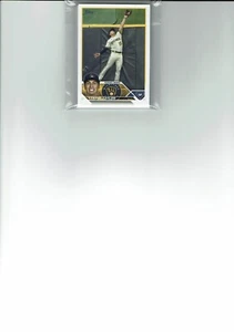 2023 Topps Baseball Series 1 Milwaukee Brewers Team Set (11) carte base - Foto 1 di 3