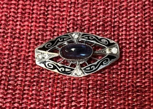 Antique Sterling Silver and Black Enameled Pin with Blue Stone - Bild 1 von 4