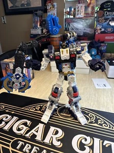 Hasbro Takara Cybertron Metroplex Transformers Autobot 05 Primus LM74 Planet KEY - Picture 1 of 24