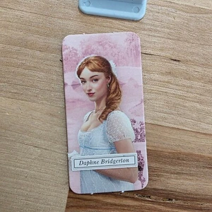 DAPHNE BRIDGERTON/DAPHNE BASSET~Phoebe Dynevor ~ Clue Character Game Piece ~ NEW - Picture 1 of 2