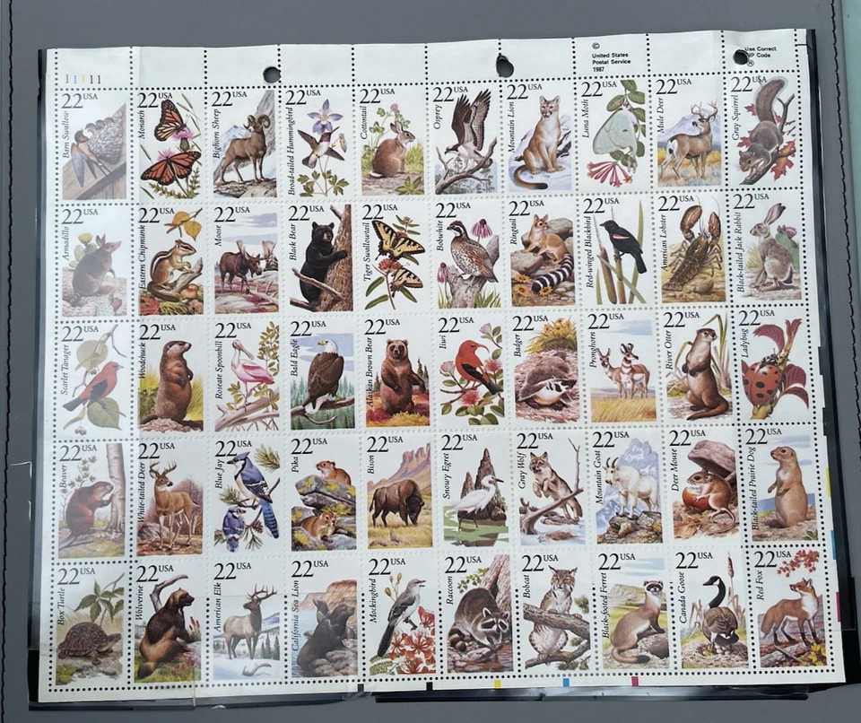 1987 USA North American Wildlife 22 cents block of fifty stamps - MNH - Image 1 of 1