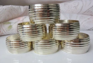 Beautiful Silver Plated Holiday Napkin Rings for Romantic Night Set of 6 - Picture 1 of 9
