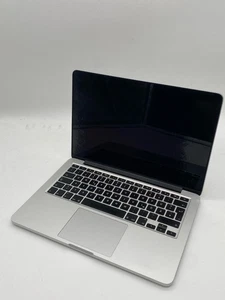 Apple MacBook Pro (2015) [13,3", i5, 8GB RAM, 128GB SSD] silber [glasbruch] - Bild 1 von 5