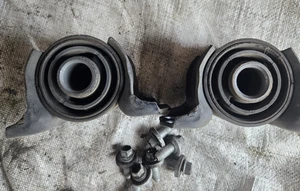 92-00 LEXUS SC400 SC300 REAR SUBFRAME CROSSMEMBER MOUNTS MOUNT & HARDWARE LH RH - Picture 1 of 7