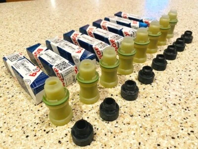 MERCEDES BENZ FUEL INJECTOR SET KIT BOSCH W107 W116 450SL 450SLC 450SEL 4.5 6.9L - Image 1 of 3