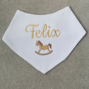 PERSONALISED BABY BIB TODDLER ANY NAME BOY GIRL GIFT BABY BANDANA ROCKING HORSE - Picture 1 of 1
