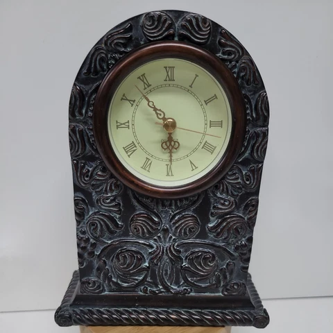 Vintage Quartz Mantel Clock Resin 7.5" Tall by 5.75" Wide Cover
