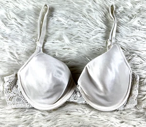 Vintage Christian Dior 36B Padded T Shirt Logo Bra Nude Beige - Picture 1 of 7