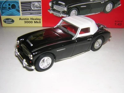 CORGI VANGUARDS 1/43 AUSTIN HEALEY 3000 MKII - BLACK/WHITE ROOF - Image 1 of 3
