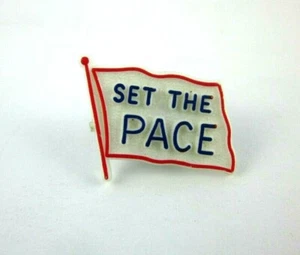 Set The Pace Plastic Flag Lapel Pin White Plastic 3/4" x 3/4" - Picture 1 of 3