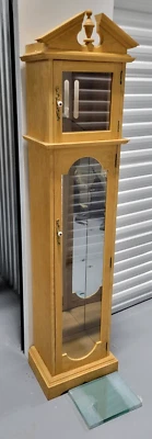 VITRINA DE MADERA DE ROBLE NATURAL ILUMINADA GABINETE DE CURIOSIDADES RELOJ DE ABUELO CAJA FRONTAL Foto 1 de 4