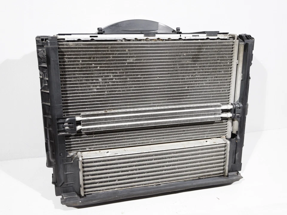 2013-2015 BMW X1 E84 2.0L ventilador radiador condensador de refrigeração conjunto completo OEM - Imagem 1 de 4