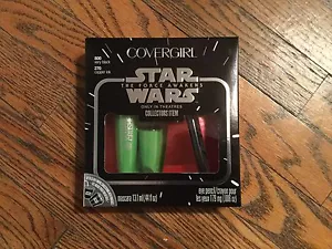 CoverGirl Star Wars The Force Awakens Collector's Makeup Set STORMTROOPER LOOK - Picture 1 of 2