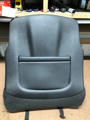 2015-2020 Chevrolet Suburban Tahoe GM Front Seat Back Finish Panel Vented OEM - Image 1 of 4