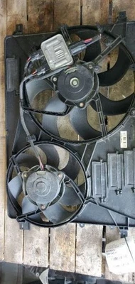 Radiator Fan Motor Assembly Dual Fan Fits 12-17 EVOQUE 1044941 Foto 1 de 4