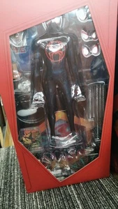 HOT TOYS MMS710 Miles Morales Spider-Man Across Spider-Verse 1/6 Scale Figure - Picture 1 of 6
