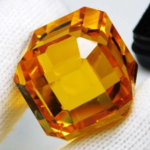 Natural 120.50 Ct Mogok Yellow Painite Cube Cut Certified Loose Gemstone - Picture 1 of 7